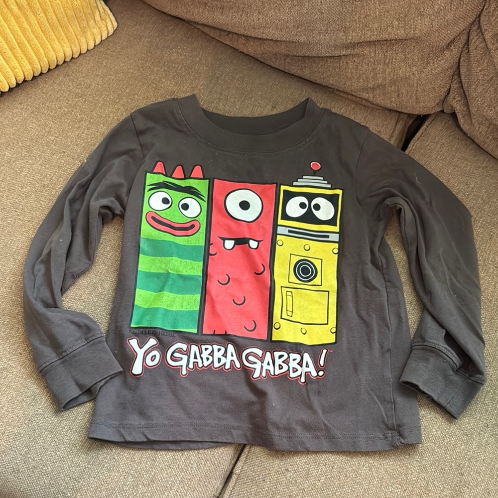 Vintage Yo Gabba Gabba long sleeve tee 5T
